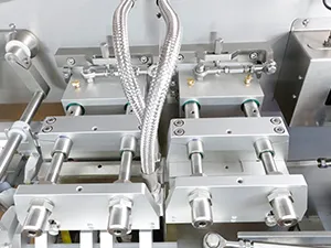 Rollstock Shaped Pouch Packaging Machine, 2-Nozzle Filling
